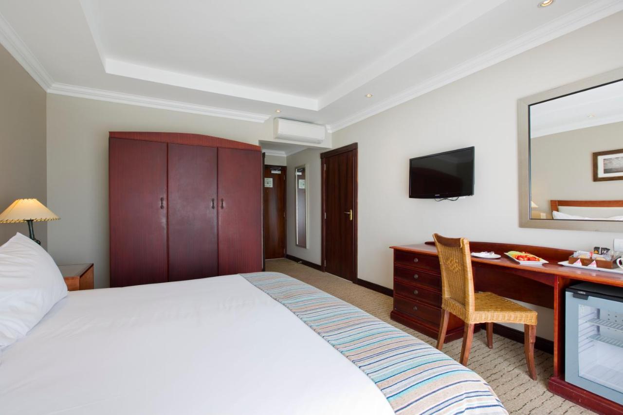 Garden Route Hotel موسيلباي المظهر الخارجي الصورة